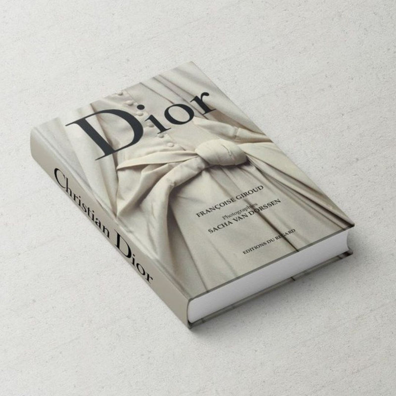 Livre Décoratif Christian-Dior